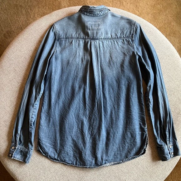 Denim button down shirt! Great condition! Express size XS! Gently worn! - Picture 2 of 4